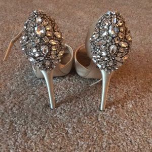 Badgley Mischka Bridal Shoes size 7